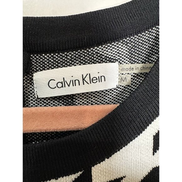 Calvin Klein Black & White Houndstooth Knit Sheath Dress SIze Medium Work Career - Picture 3 of 6